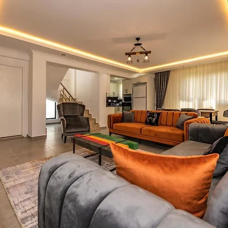 Salkim- 4 Bedroom In Oludeniz