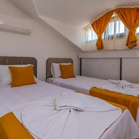 Villa Salkim- 4 Bedroom In Oludeniz *