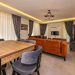 Vilă Salkim- 4 Bedroom In Oludeniz Fethiye