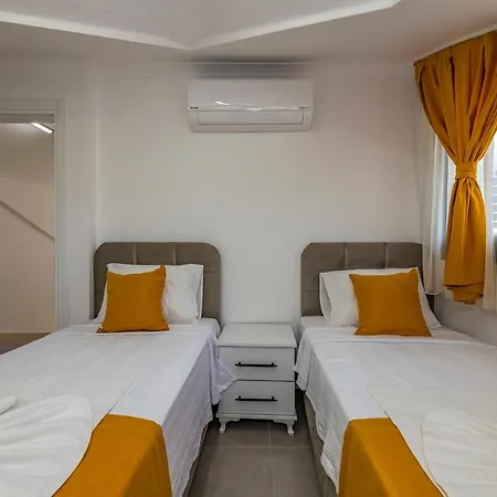 Salkim- 4 Bedroom In Oludeniz 费特希耶