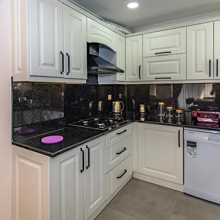 Villa Salkim- 4 Bedroom In Oludeniz