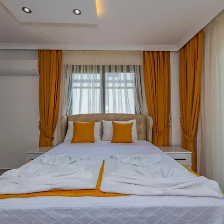 Salkim- 4 Bedroom In Oludeniz וילה