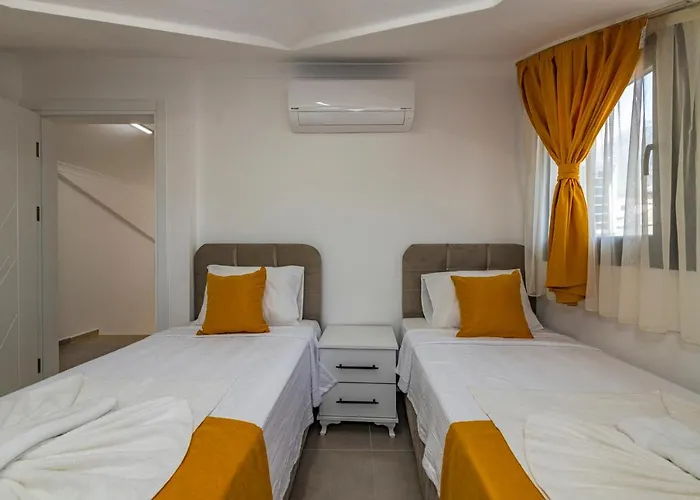 Salkim- 4 Bedroom In Oludeniz 费特希耶