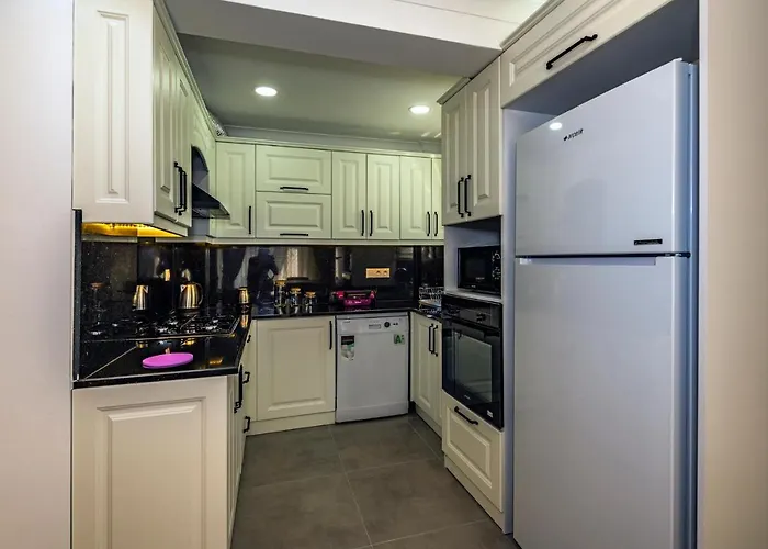 Salkim- 4 Bedroom In Oludeniz Фетхие