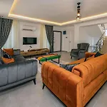 Salkim- 4 Bedroom In Oludeniz Villa